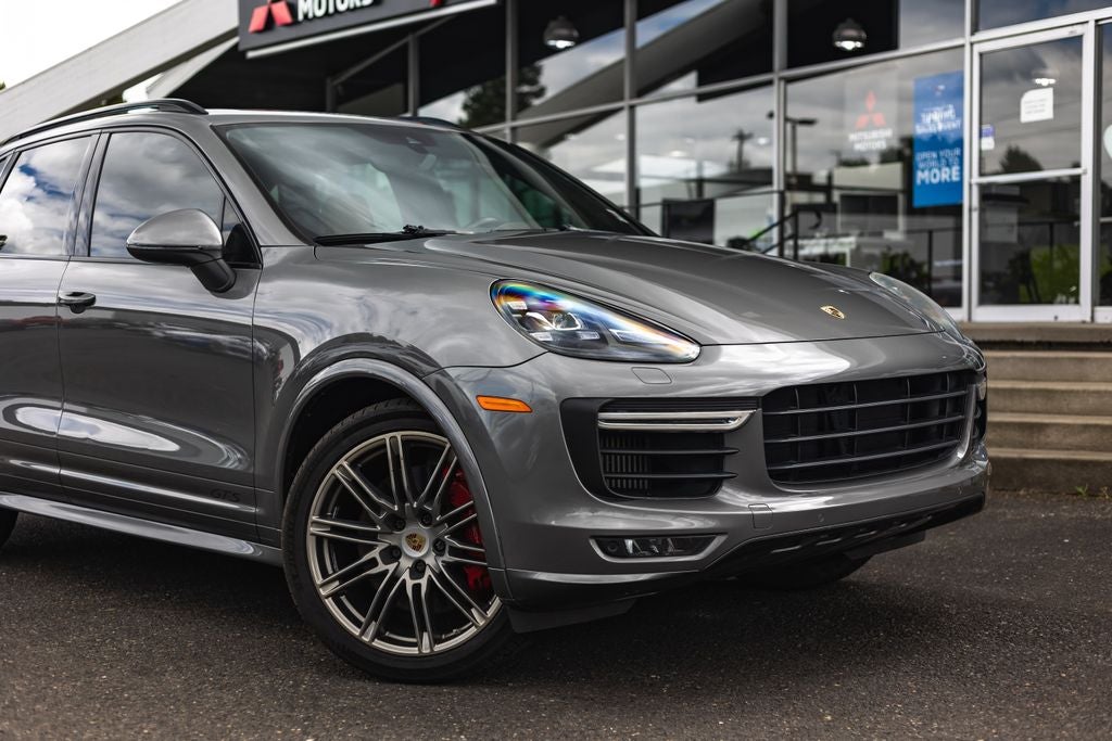 2016 Porsche Cayenne GTS