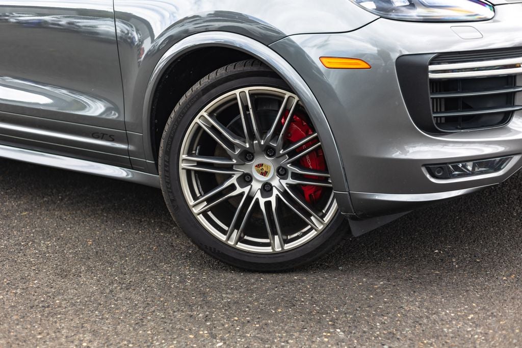 2016 Porsche Cayenne GTS