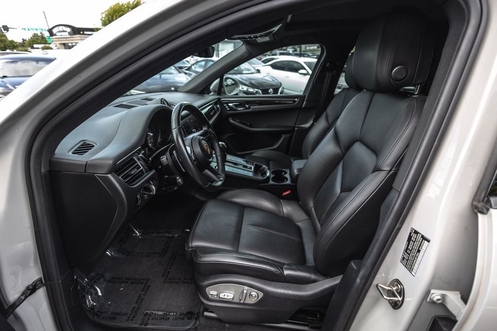 2022 Porsche Macan S