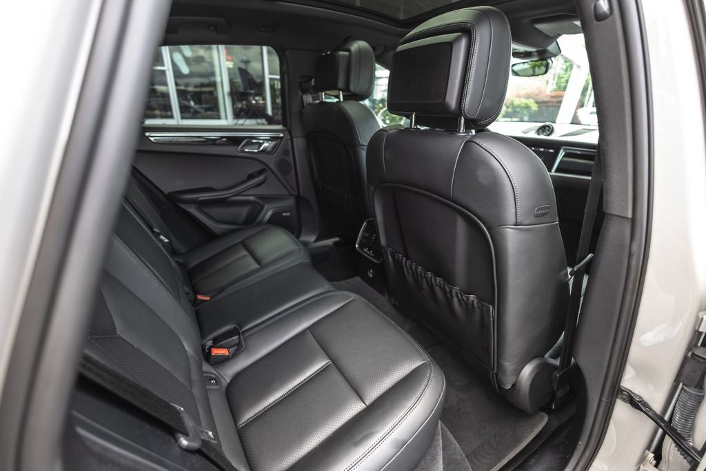 2022 Porsche Macan S