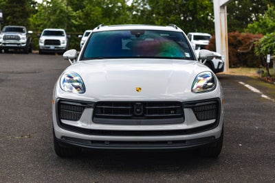 2022 Porsche Macan S