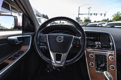 2017 Volvo XC60 T5 Inscription