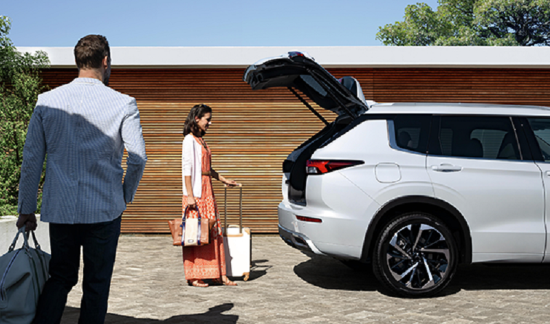 2023 Outlander | Roger Kehdi Mitsubishi in Tigard OR